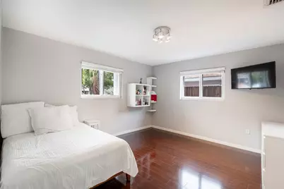 2141 N 56th Avenue, Hollywood, FL 33021 - Photo 4