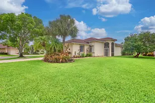 2649 Clipper Cir, West Palm Beach, FL 33411 - Photo 8