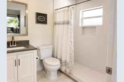1437 NW 4th Avenue, Fort Lauderdale, FL 33311 - Photo 2