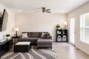 1437 NW 4th Ave, Fort Lauderdale, FL 33311 - Photo 6