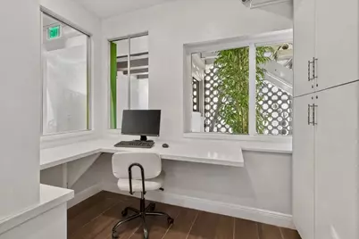 249 Peruvian Avenue #1811, Palm Beach, FL 33480 - Photo 10