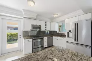 2685 SE 6th St, Pompano Beach, FL 33062 - Photo 10