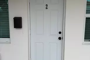 909 NE 10th Ave, Pompano Beach, FL 33060 - Photo 2
