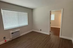 909 NE 10th Ave, Pompano Beach, FL 33060 - Photo 12