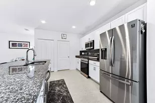 180 SE Dolphin St Street SE, Palm Bay, FL 32909 - Photo 12
