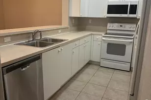 2526 SW 83rd Terrace, Miramar, FL 33025 - Photo 6