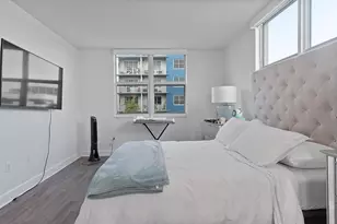2401 NE 65th St, Fort Lauderdale, FL 33308 - Photo 46