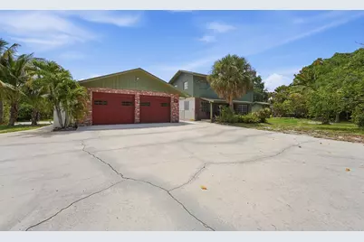7689 Lawrence Road, Boynton Beach, FL 33436 - Photo 6