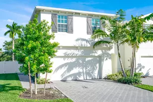 4246 Lagoon Shore Dr, Lake Worth, FL 33467 - Photo 1