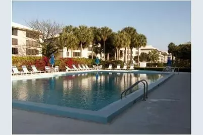 3650 Whitehall Drive #403, West Palm Beach, FL 33401 - Photo 4