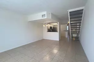 735 SW 148th Ave, Sunrise, FL 33325 - Photo 4