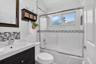 7550 Ironbridge Cir, Delray Beach, FL 33446 - Photo 14