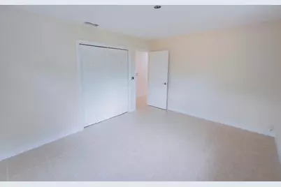 1867 Windsor Drive, North Palm Beach, FL 33408 - Photo 10