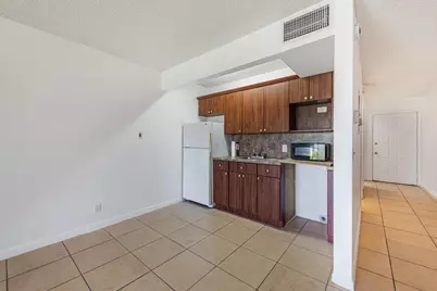 1400 SW 124th Terrace #406q, Pembroke Pines, FL 33027 - Photo 14