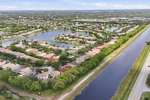 19518 S Whitewater Ave, Weston, FL 33332 - Photo 36