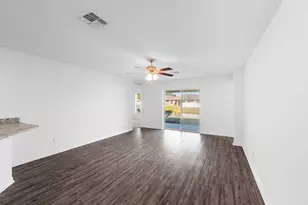 5412 Jamboree Dr, Fort Pierce, FL 34947 - Photo 10