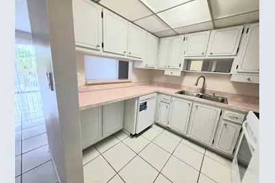 495 SE 8th Street #Apt 237, Deerfield Beach, FL 33441 - Photo 16