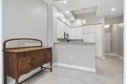 801 S Olive Avenue #206, West Palm Beach, FL 33401 - Photo 6