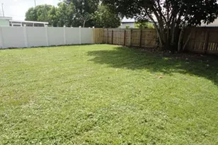 4420 SW 21th St, West Park, FL 33023 - Photo 4