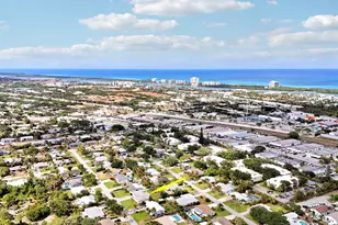 1518 Summer Ave, Jupiter, FL 33469 - Photo 52