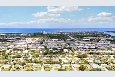 1518 Summer Avenue, Jupiter, FL 33469 - Photo 46