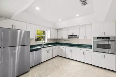 1290 SW 8th Street, Boca Raton, FL 33486 - Photo 4