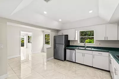 1290 SW 8th Street, Boca Raton, FL 33486 - Photo 6