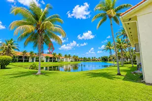 1463 Lake Crystal Dr, West Palm Beach, FL 33411 - Photo 4