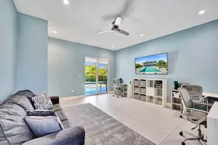 11201 SW 3rd St, Plantation, FL 33325 - Photo 24