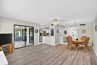 1800 SE Saint Lucie Boulevard #11-203, Stuart, FL 34996 - Photo 12