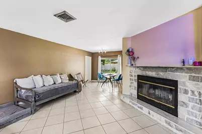 2 Tam O Shanter Lane, Boca Raton, FL 33431 - Photo 6