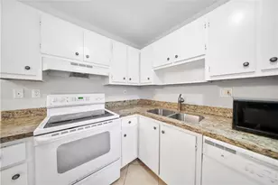 503 Gardens Dr, Pompano Beach, FL 33069 - Photo 4