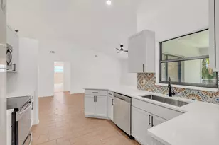 731 SE Majestic Terrace, Port Saint Lucie, FL 34983 - Photo 14