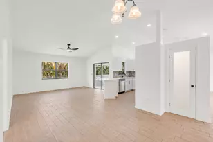 731 SE Majestic Terrace, Port Saint Lucie, FL 34983 - Photo 10