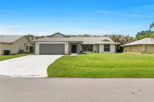731 SE Majestic Terrace, Port Saint Lucie, FL 34983 - Photo 40