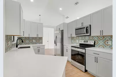 731 SE Majestic Terrace, Port Saint Lucie, FL 34983 - Photo 12