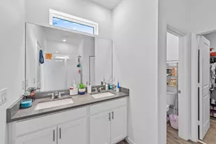 1817 Lake Cove Dr, Lake Worth, FL 33460 - Photo 22