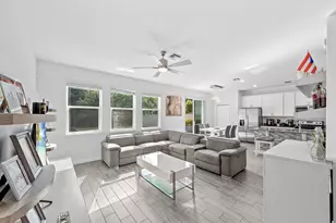 1817 Lake Cove Dr, Lake Worth, FL 33460 - Photo 2
