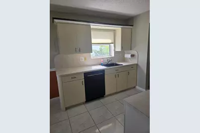 6850 10th Avenue N #406, Greenacres, FL 33467 - Photo 4