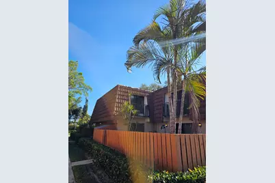 209 Charter Way, West Palm Beach, FL 33407 - Photo 2