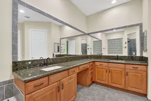 10247 Isle Wynd Ct, Boynton Beach, FL 33437 - Photo 44