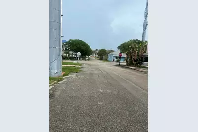 208 Avenue E, Fort Pierce, FL 34950 - Photo 80