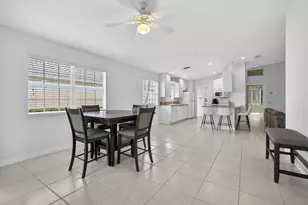 8154 Montserrat Pl, Wellington, FL 33414 - Photo 32