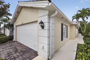 8154 Montserrat Pl, Wellington, FL 33414 - Photo 6