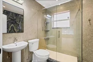 1404 NE 2nd St, Pompano Beach, FL 33060 - Photo 6