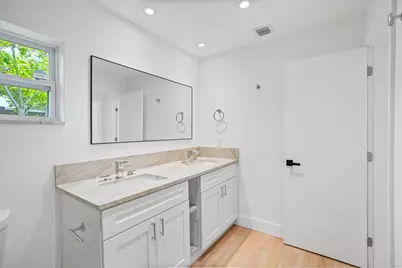 1404 NE 2nd Street, Pompano Beach, FL 33060 - Photo 26