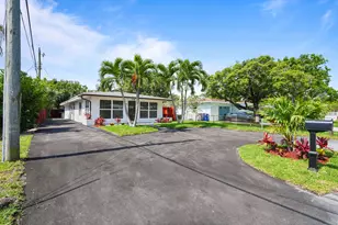 1404 NE 2nd St, Pompano Beach, FL 33060 - Photo 22