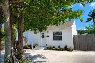 618 Hunter St, West Palm Beach, FL 33405 - Photo 2