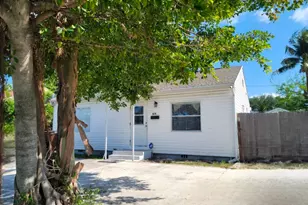 618 Hunter St, West Palm Beach, FL 33405 - Photo 2