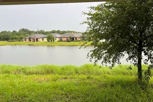 5516 Jamboree Dr, Fort Pierce, FL 34947 - Photo 10